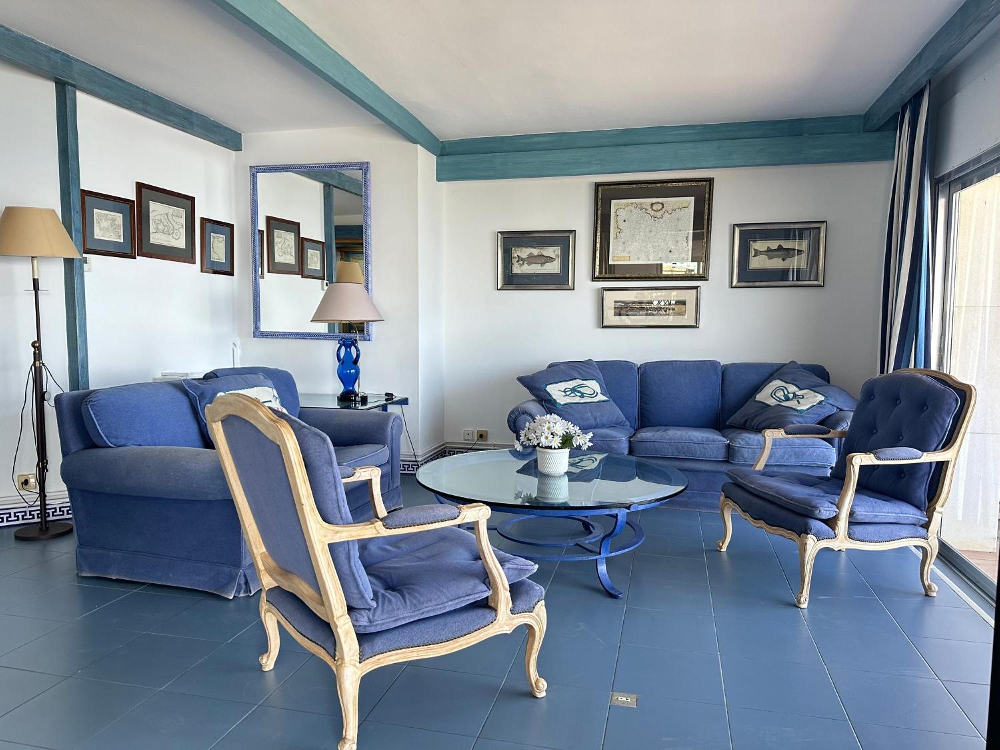 Agi Avenida Apartments Росас Экстерьер фото