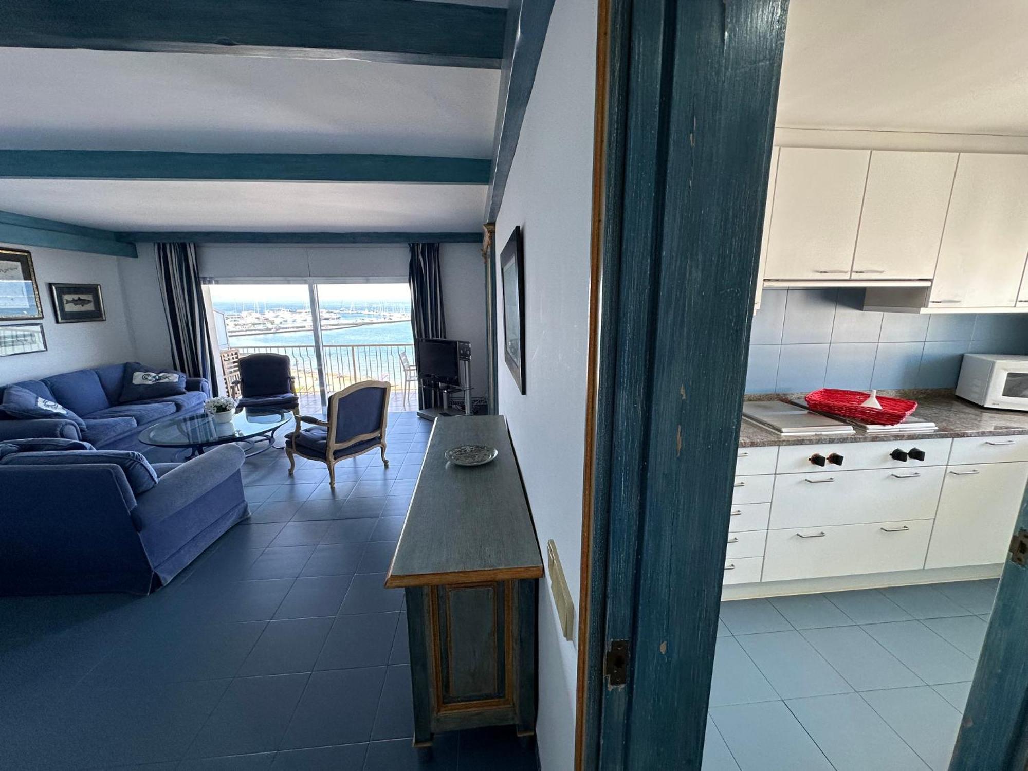 Agi Avenida Apartments Росас Экстерьер фото